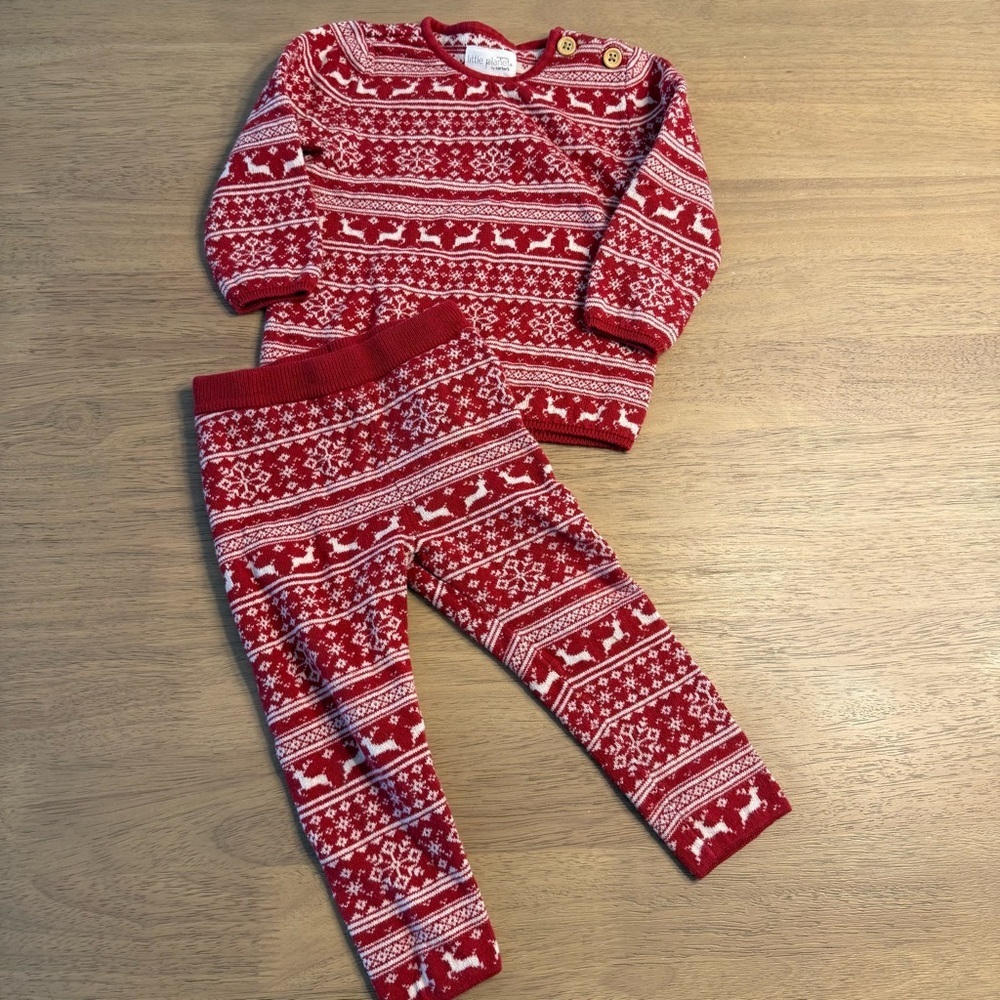 Little Planet Cozy Christmas Red Kids Matching Set 18M EUC